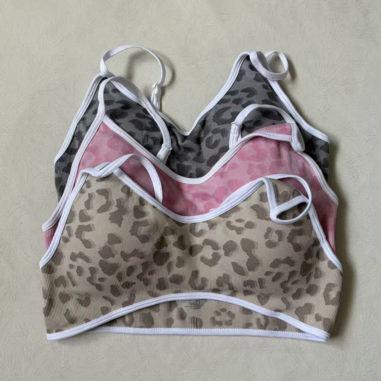 LOGO Dames Sportvest met Mooie - Sports Bra Racerback recensie en prijs